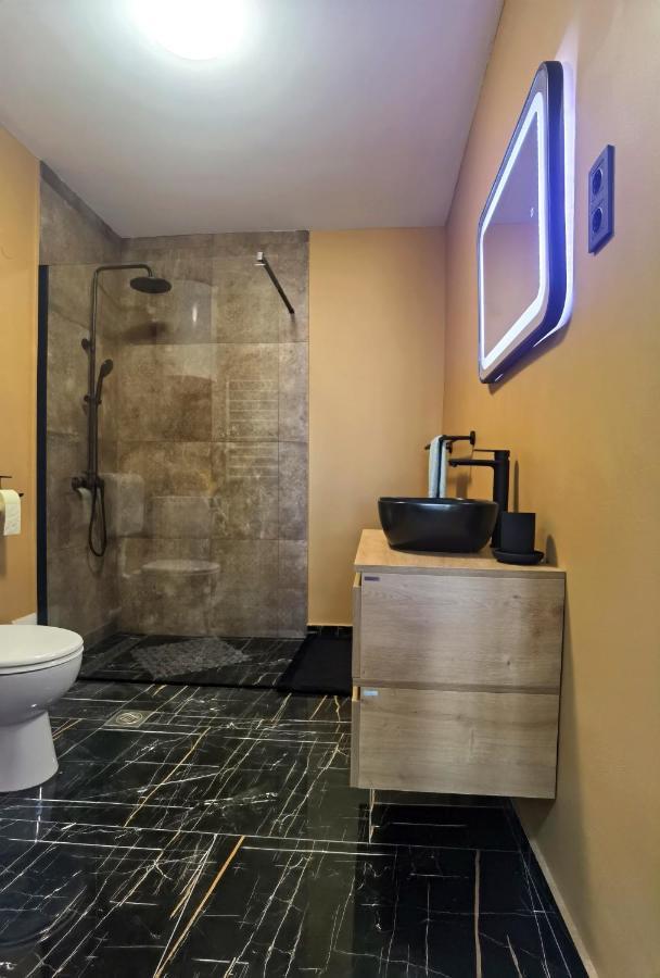 Apartment Pek Crikvenica Bagian luar foto