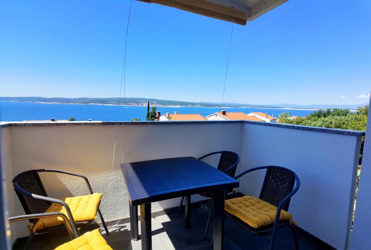 Apartment Pek Crikvenica Bagian luar foto