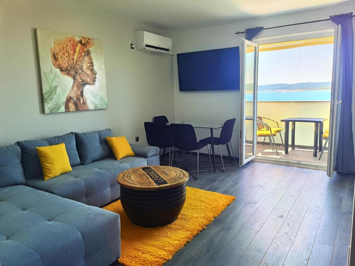 Apartment Pek Crikvenica Bagian luar foto